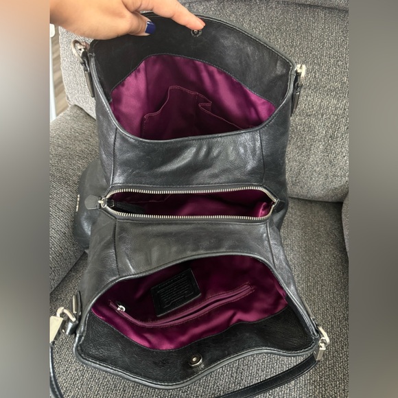 Authentic Coach bag! Perfect for everyday use 🚨 SEND ME OFFER 🚨 - Picture 14 of 16